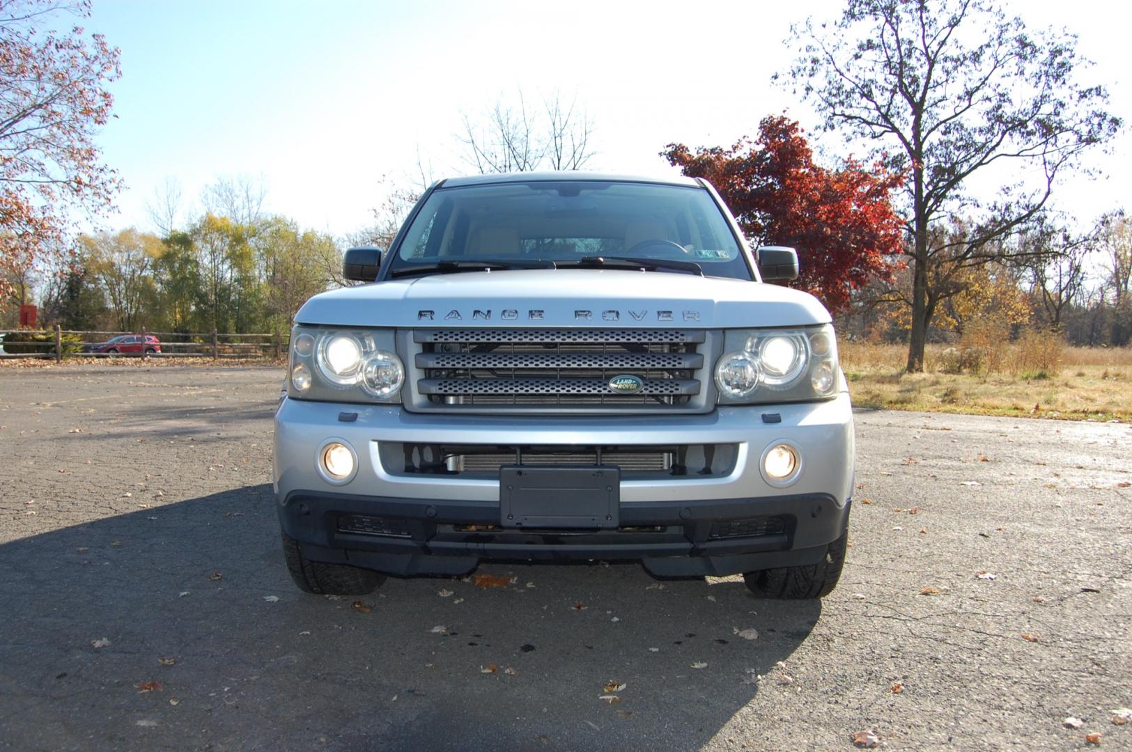 2009 Silver /Beige Leather Land Rover Range Rover Sport HSE (SALSK25419A) with an 4.4L V8 DOHC 32V engine, Automatic transmission, located at 6528 Lower York Road, New Hope, PA, 18938, (215) 862-9555, 40.358707, -74.977882 - Here we have a nice Range Rover Sport with a 4.4L V8 putting power to all four wheels via an automatic shifting transmission. The interior offers beige leather with wood trim, keyless entry, dual climate controls, heated seats front and back, AM/FM/CD/AUX radio with navigation, Harman/Kardon speaker - Photo#9